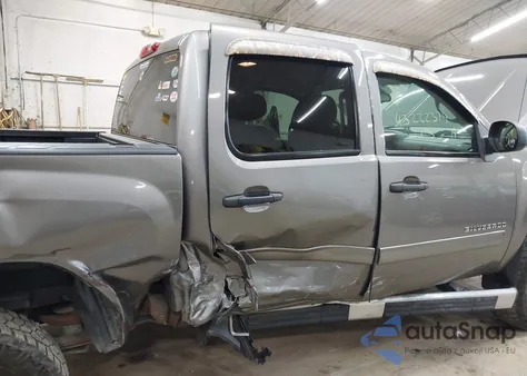 2013 Chevrolet Silverado K1500 Ls z USA, uszkodzony, nr VIN 3GCPKREA1DG256518